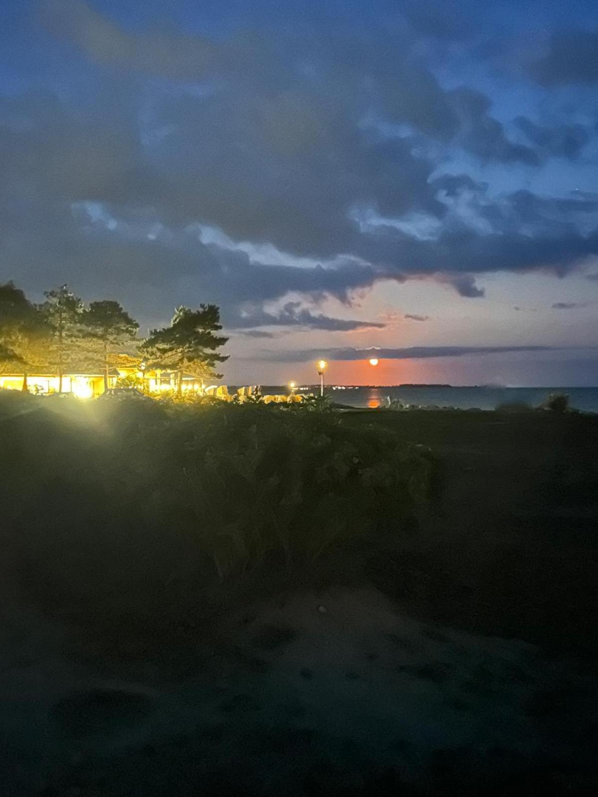 Wohnwagen Auf Dem Wulfenerhals Ca 150M Bis Zum Meer Fehmarn Zewnętrze zdjęcie