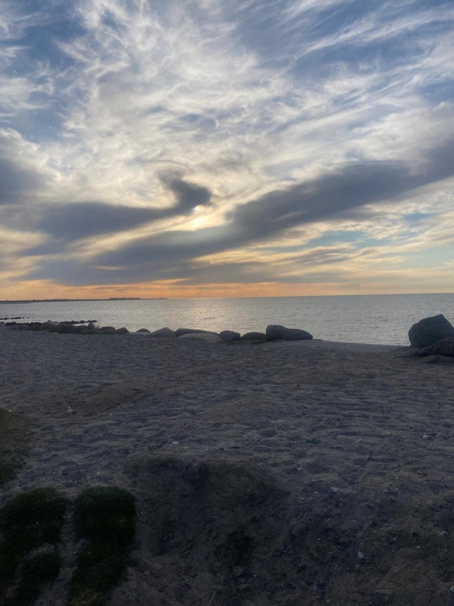 Wohnwagen Auf Dem Wulfenerhals Ca 150M Bis Zum Meer Fehmarn Zewnętrze zdjęcie